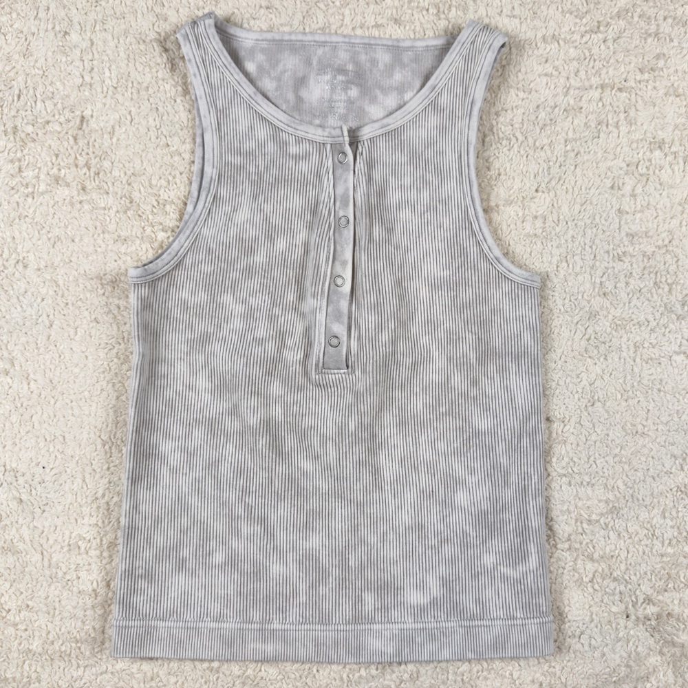 Zenana Outfitters | Women's Ribbed Henley Tank | Gray Tue Dye | Size Small